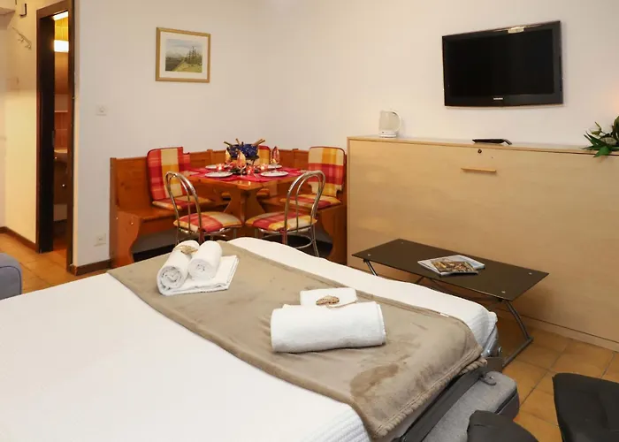 Arnica 16 By Interhome Appartamento *